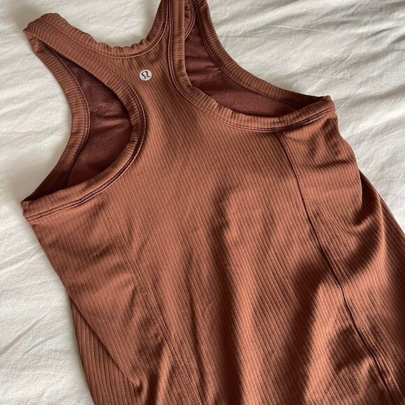 Lululemon Ribbed brown tank top - Picture 3 of 3